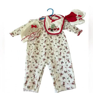 Vitamins Baby Christmas Outfit Hat, Bib & Shoes "Santa's Little Helper" 6-9 Mos